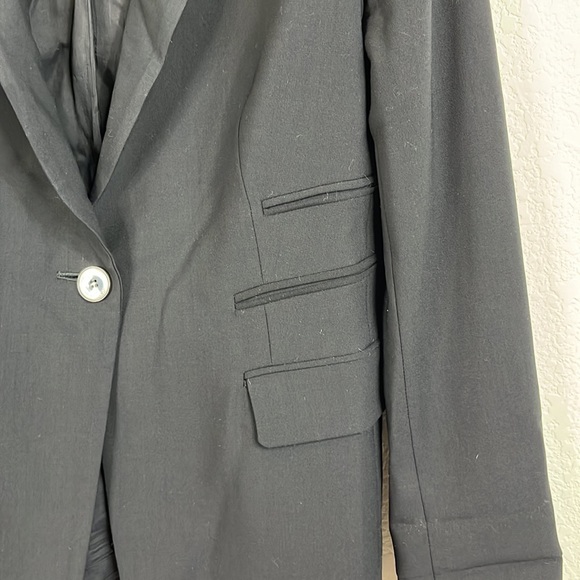 Judith & Charles 6 Pocket Cocktail Blazer - Picture 3 of 9